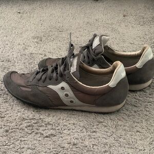 Saucony Men's Black and Gray Sneakers